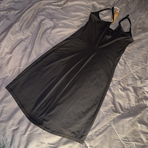 SKIMS FITS EVERYBODY SLIP DRESS - Picture 5 of 9